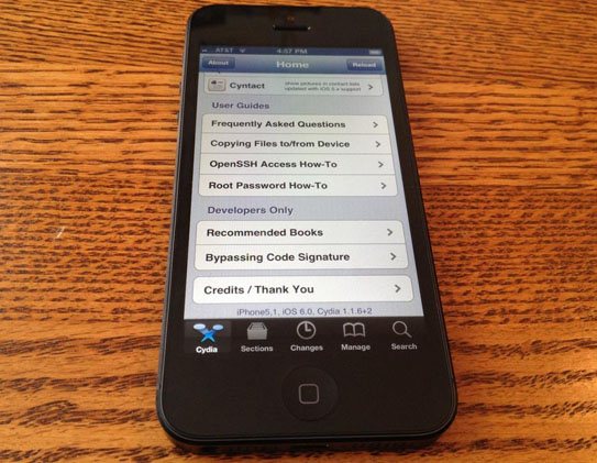 un iPhone 5 jailbreaké