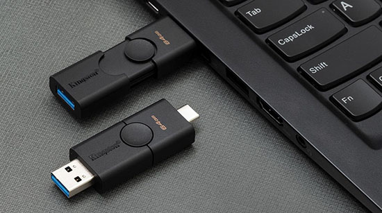 Clé USB à double connectique SanDisk Ultra Go pour les appareils