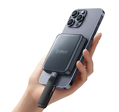 Orico A20Plus MagPro : mini SSD portable pour iPhone 15 Pro | Bhmag  Orico A20Plus MagPro : mini SSD portable pour iPhone 15 Pro