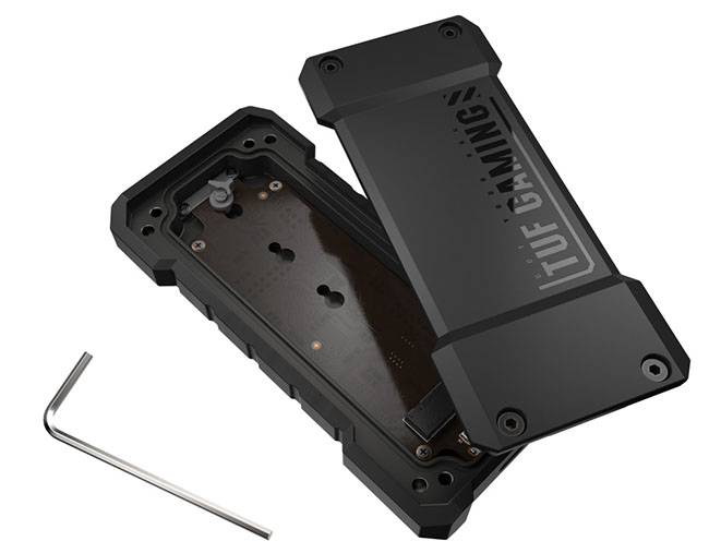  ASUS TUF Gaming A2 : boîtier pour SSD M.2. en USB 3.2 Gen2x2