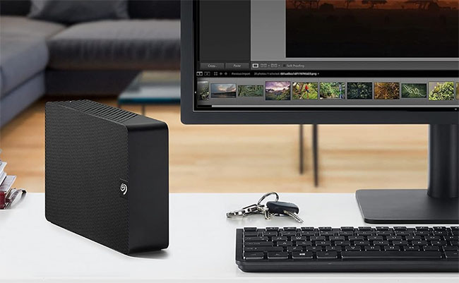 Bon Plan : Seagate Expansion Desktop chute à 20 To à 314,99€ | Bhmag Bon Plan : Seagate Expansion Desktop chute à 20 To à 314,99€