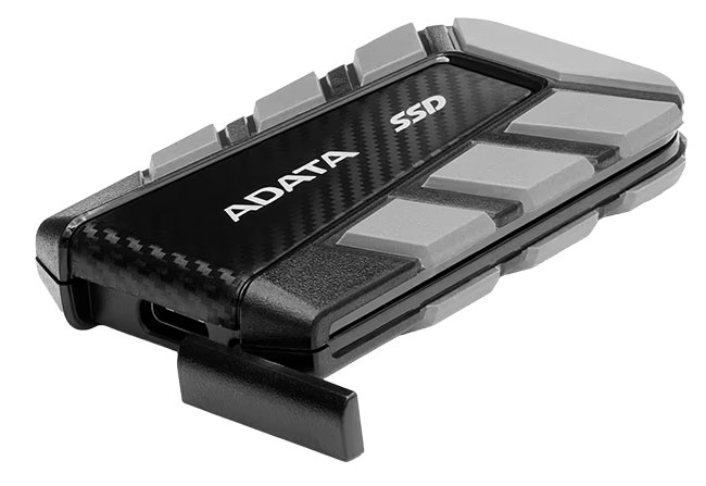  ADATA sort le SD820, un SSD portable résistant et performant