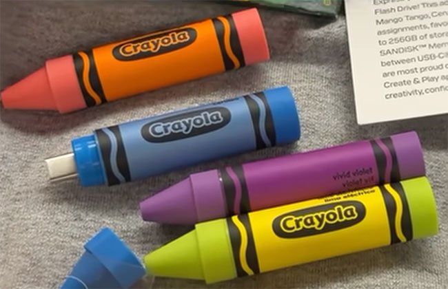  SanDisk Crayola : clés usb en forme de crayons de couleur