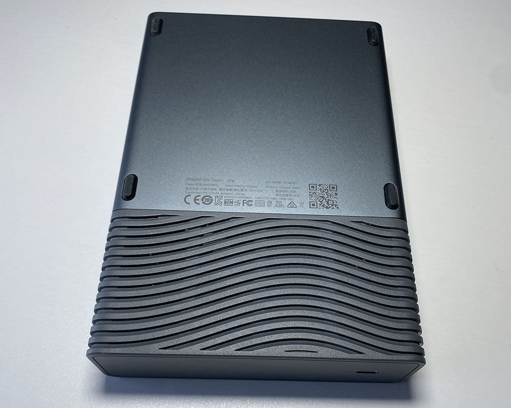 Test du disque dur externe 3,5" Seagate One Touch 8 To auto alimenté | Bhmag Test du disque dur externe 3,5" Seagate One Touch 8 To auto alimenté